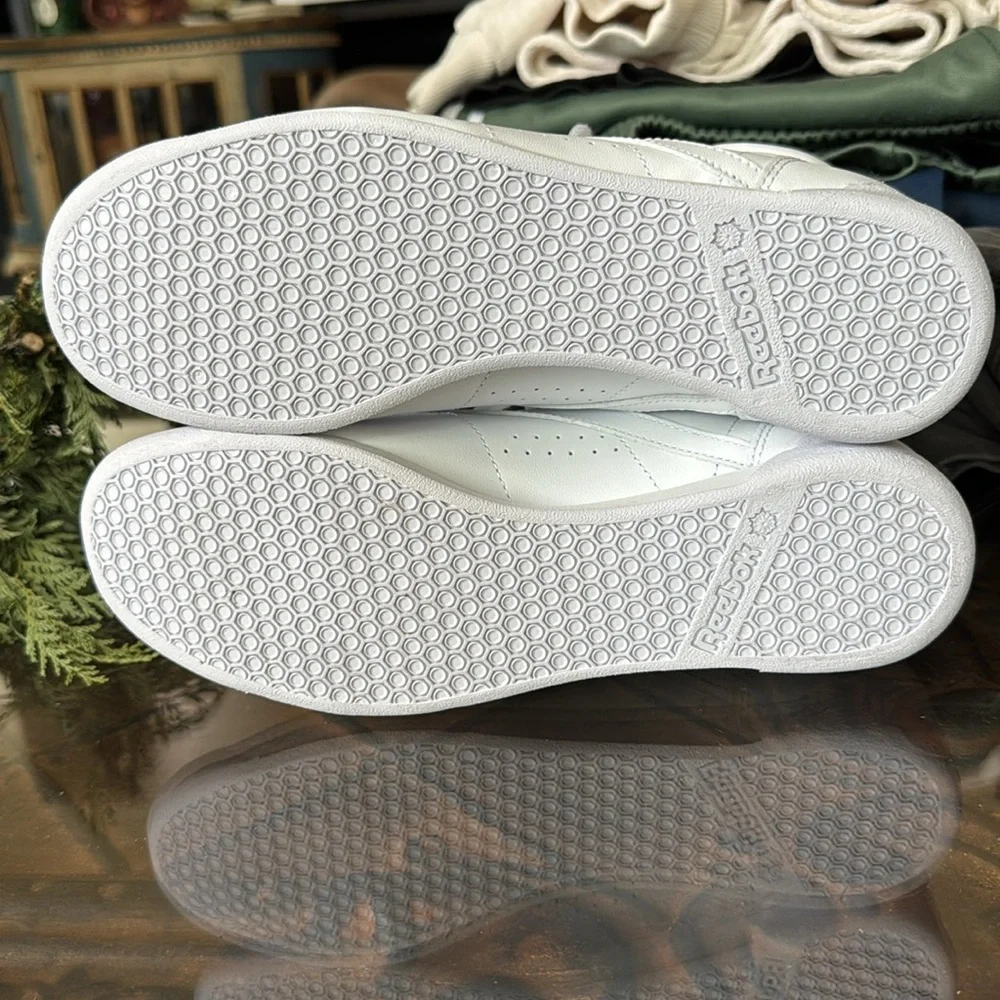 Brand new w tag Reebok Freestyle High tops - Picture 6 of 6